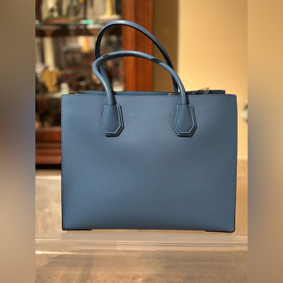 Mercer Large Saffiano Leather Tote Bag - Picture 3 of 3
